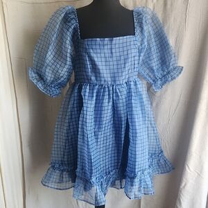 Blue Checkered Puff Sleeve Top